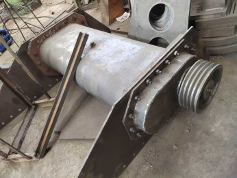 凌源給料機激振器